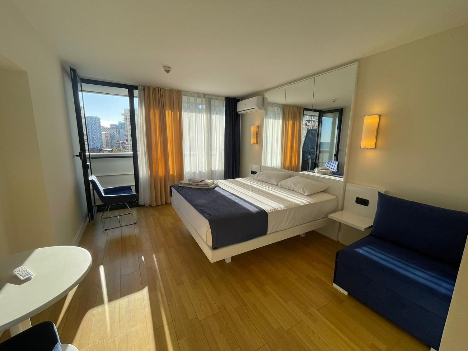Apartamento View From Above Orbi City Batumi Exterior foto