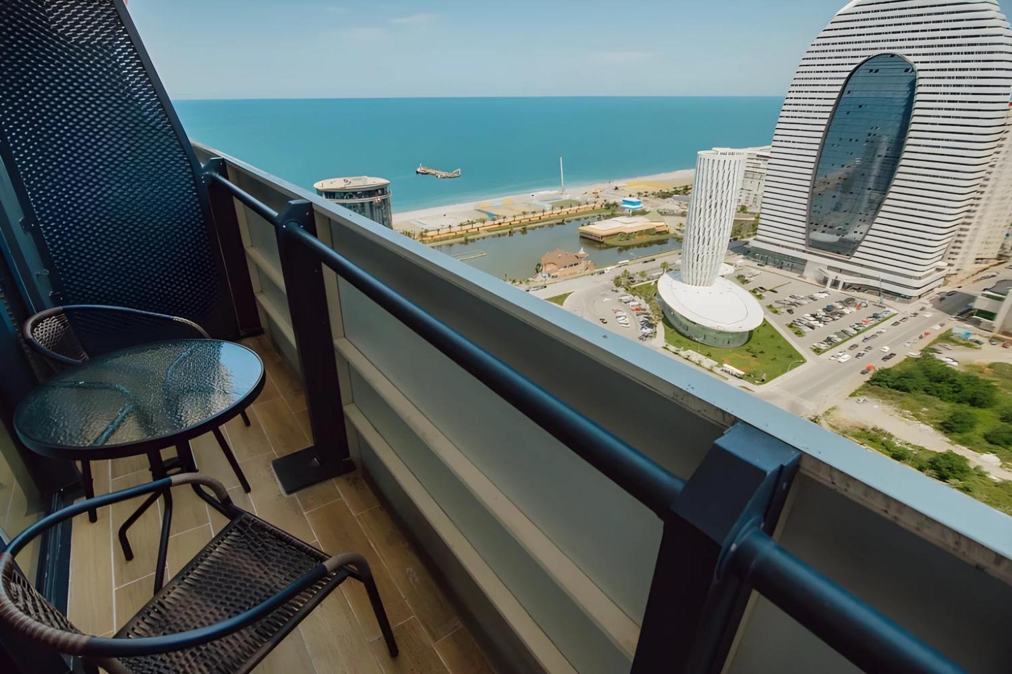 Apartamento View From Above Orbi City Batumi Exterior foto